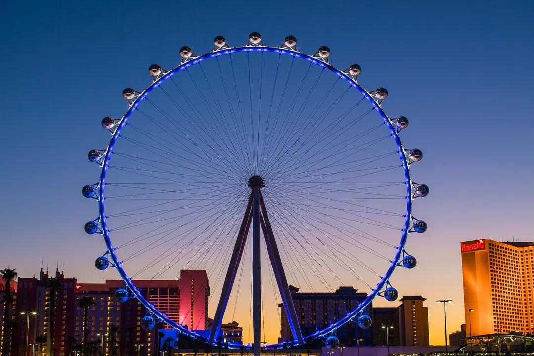 Is the High Roller Ferris Wheel Worth It? (Honest Review)